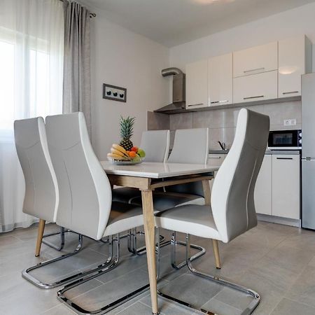 Love Apartments Zečevo Εξωτερικό φωτογραφία