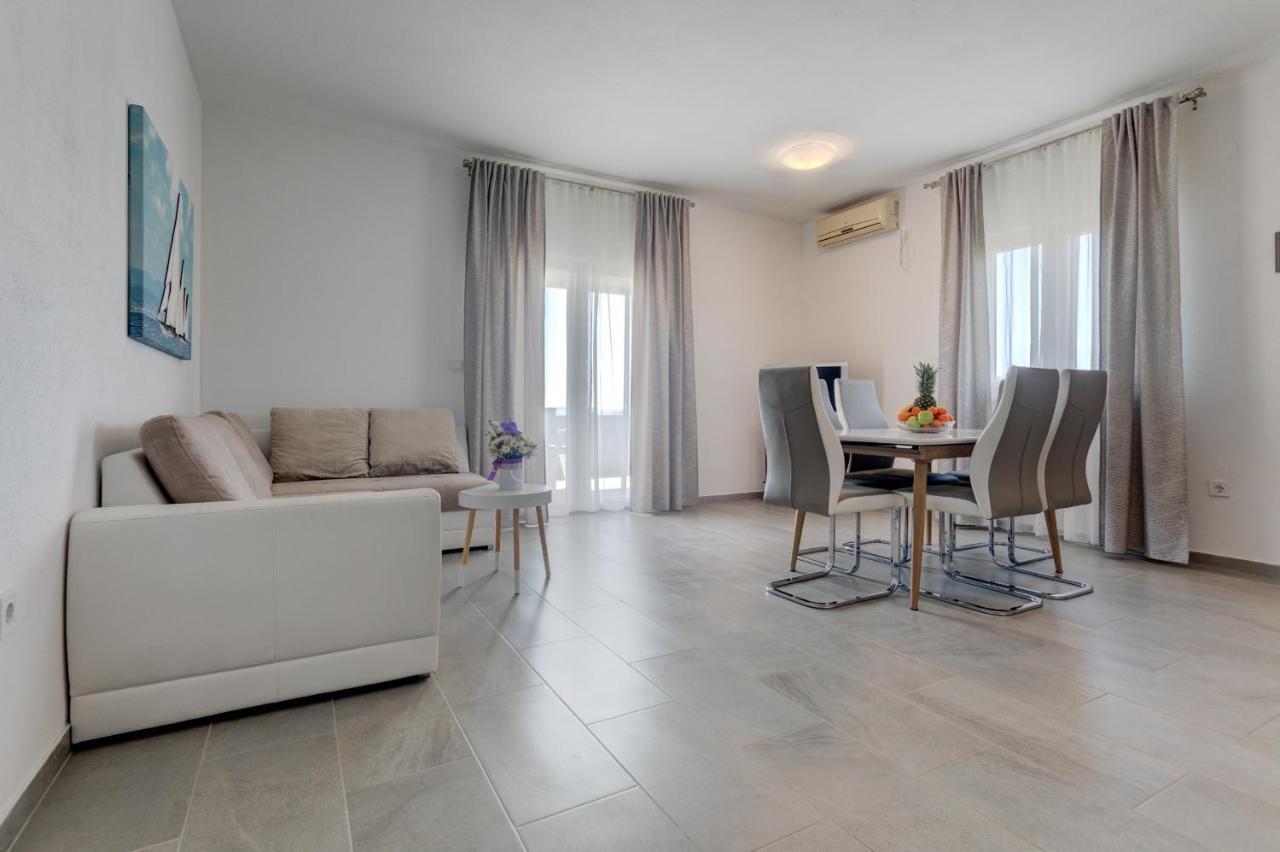 Love Apartments Zečevo Εξωτερικό φωτογραφία
