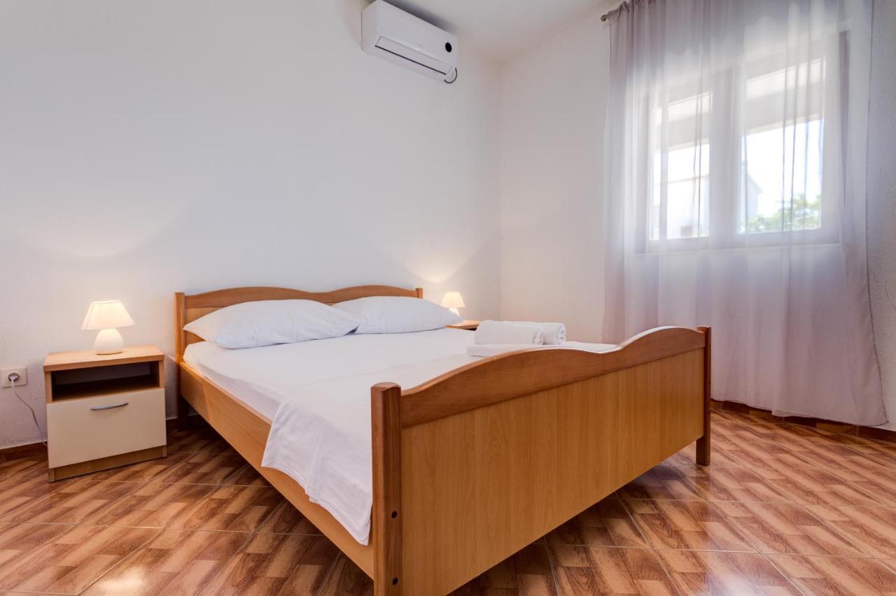 Love Apartments Zečevo Εξωτερικό φωτογραφία