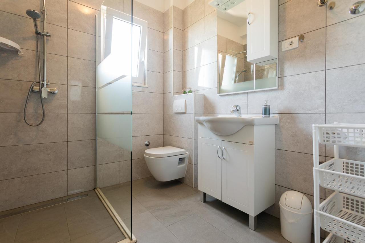 Love Apartments Zečevo Εξωτερικό φωτογραφία